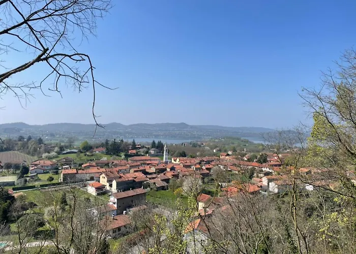 Il Nido Del Ricetto Lejlighed Roppolo